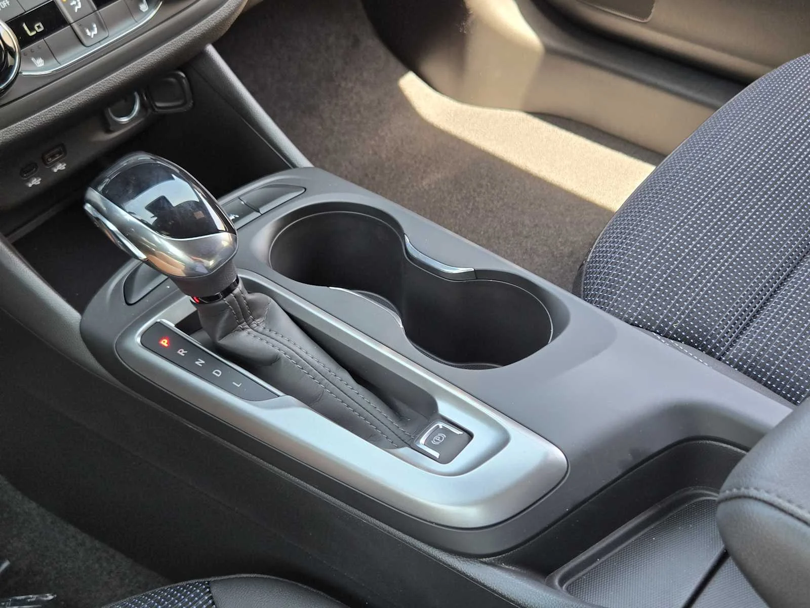 2026 Buick Envista Preferred - Photo 14