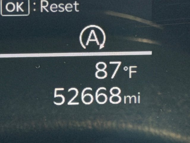 Certified Used 2025 Gray Kia S image 37