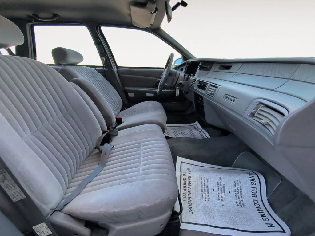 Used 1993 White Mercury GS image 17