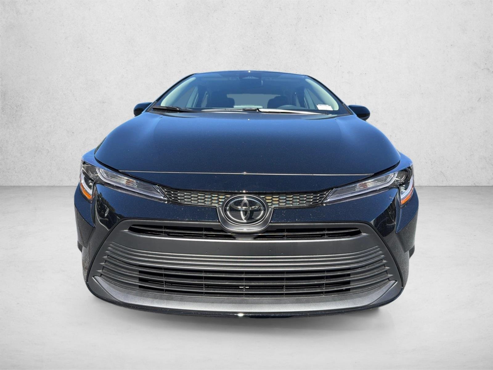 New 2027 Inked Toyota LE image 8