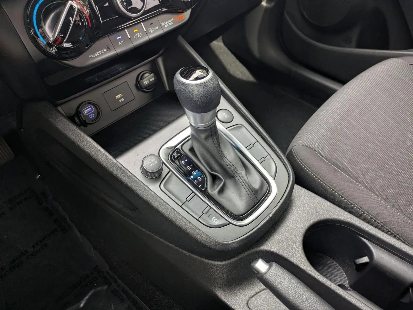 Used 2022 Cyber Silver Hyundai SEL image 12