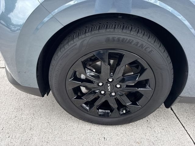 2024 Kia Carnival SX - Photo 10