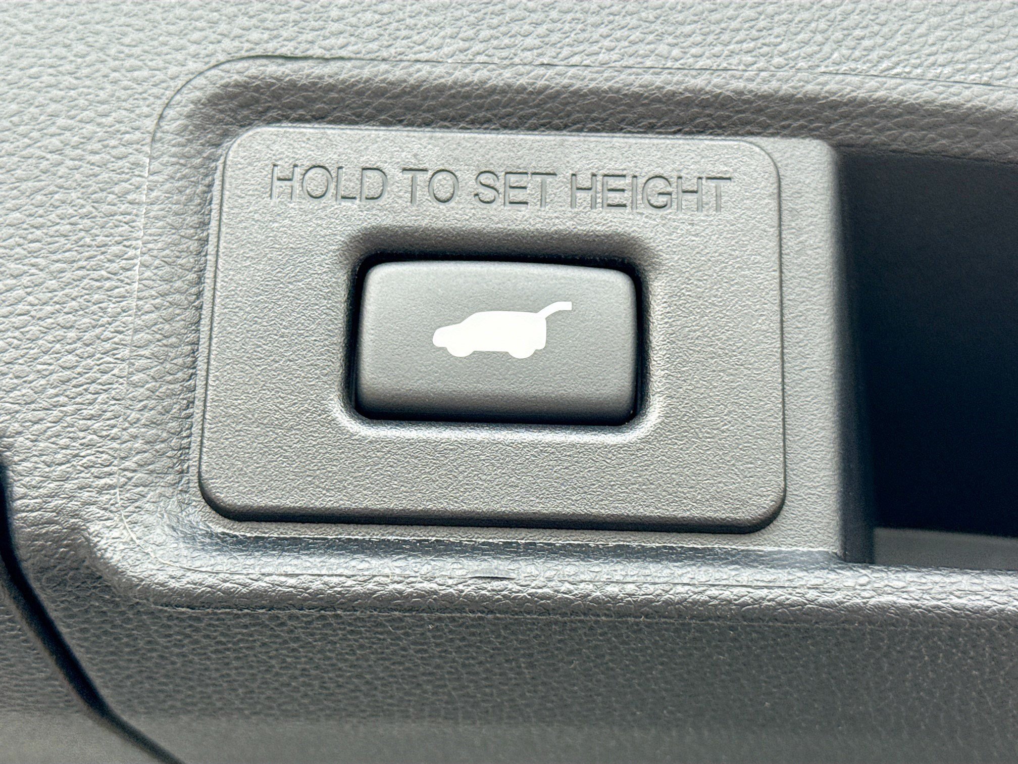 Used 2025  Acura w/Advance Package image 13