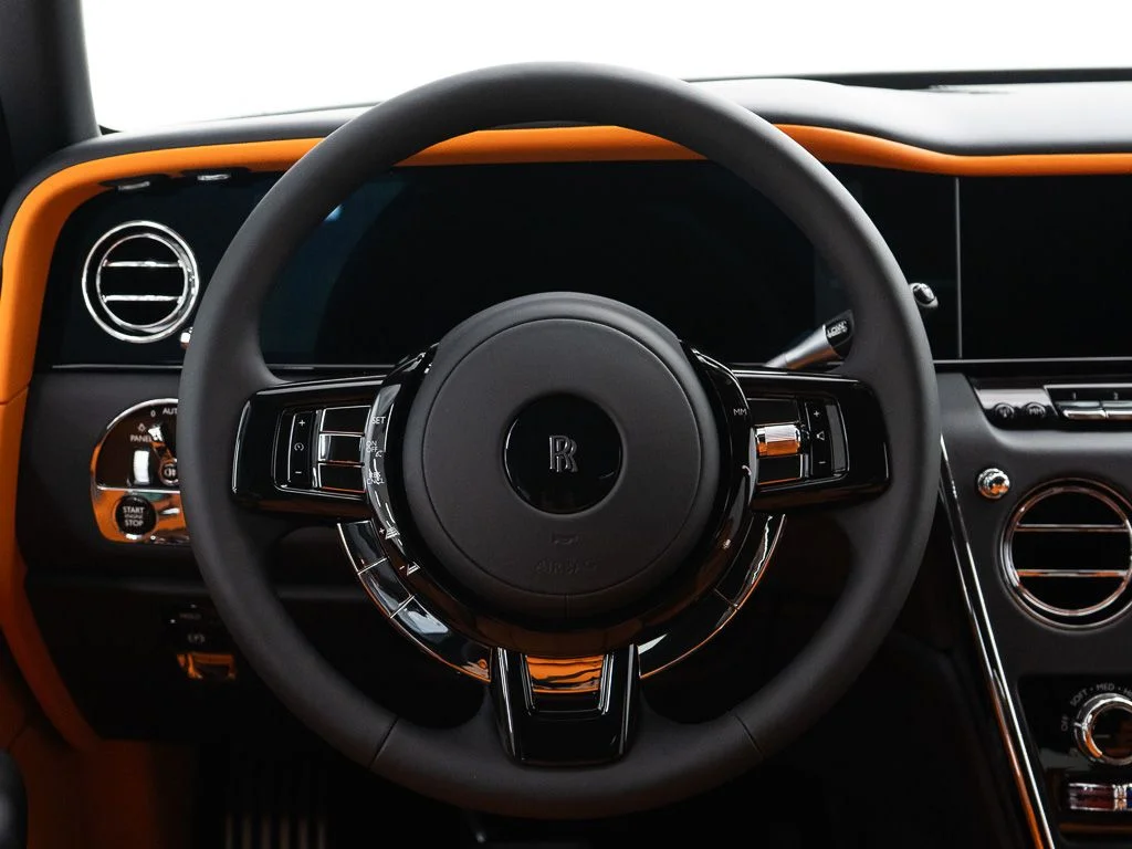 New 2026 English White Rolls-Royce  image 36