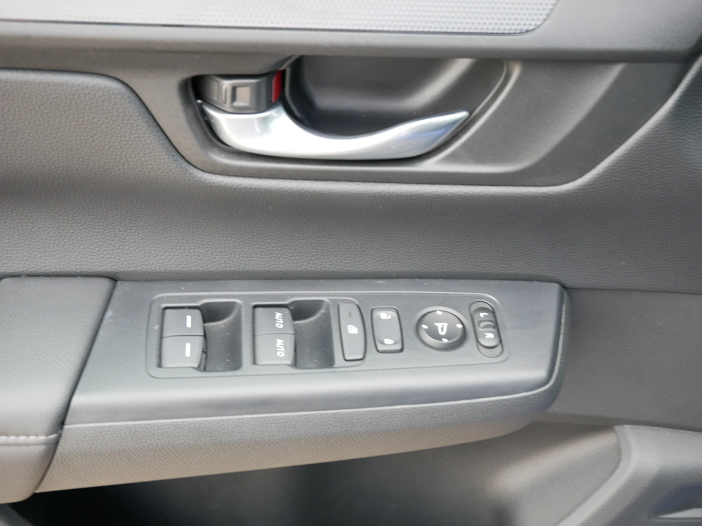 2024 Honda CR-V EX - Photo 19
