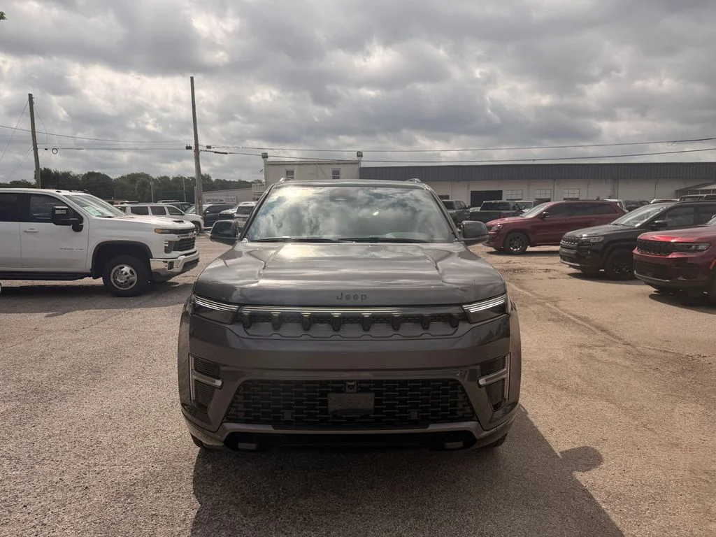 New 2026 Gray Jeep Upland image 3