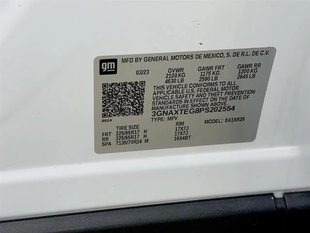 Used 2023 Summit White Chevrolet LT image 31