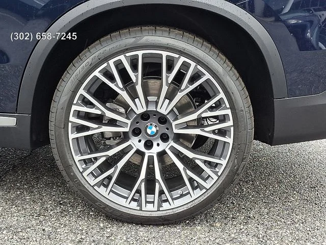 New 2026 Tanzanite Blue II Metallic BMW xDrive40i image 8