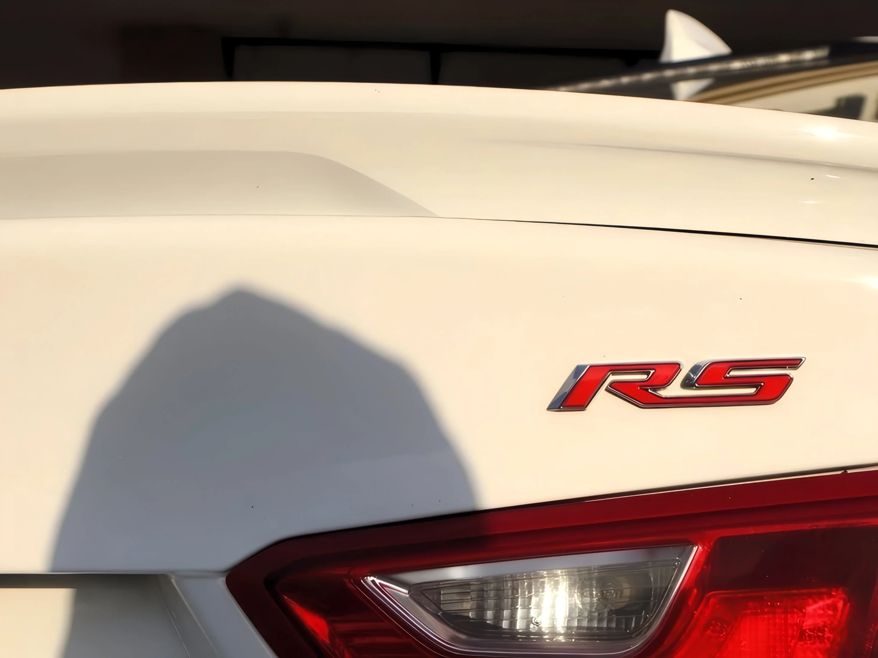 Used 2023 Summit White Chevrolet RS image 32