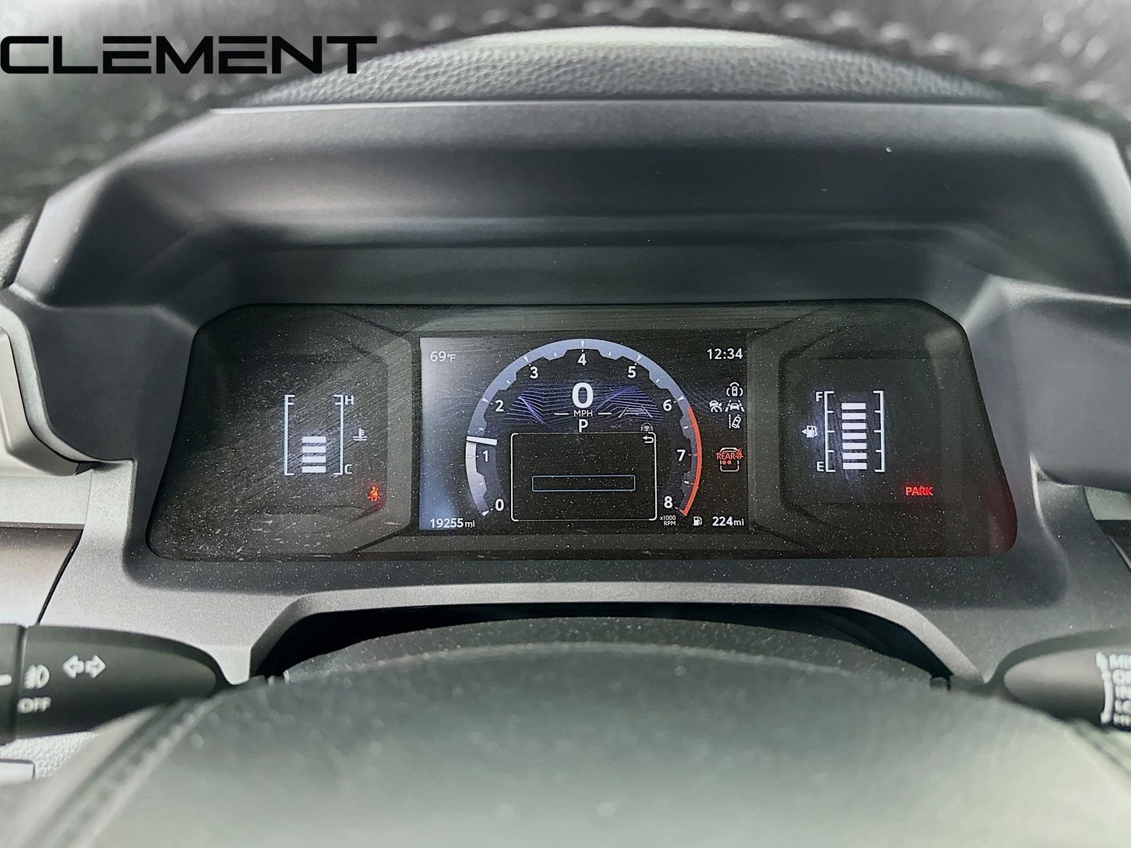 2025 Toyota 4Runner SR5 - Photo 18