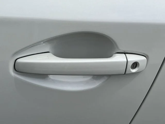 Used 2025 White Subaru Premium image 41