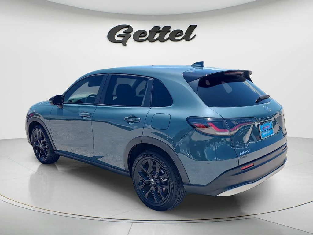 Used 2024 Green Honda 2WD Sport image 7