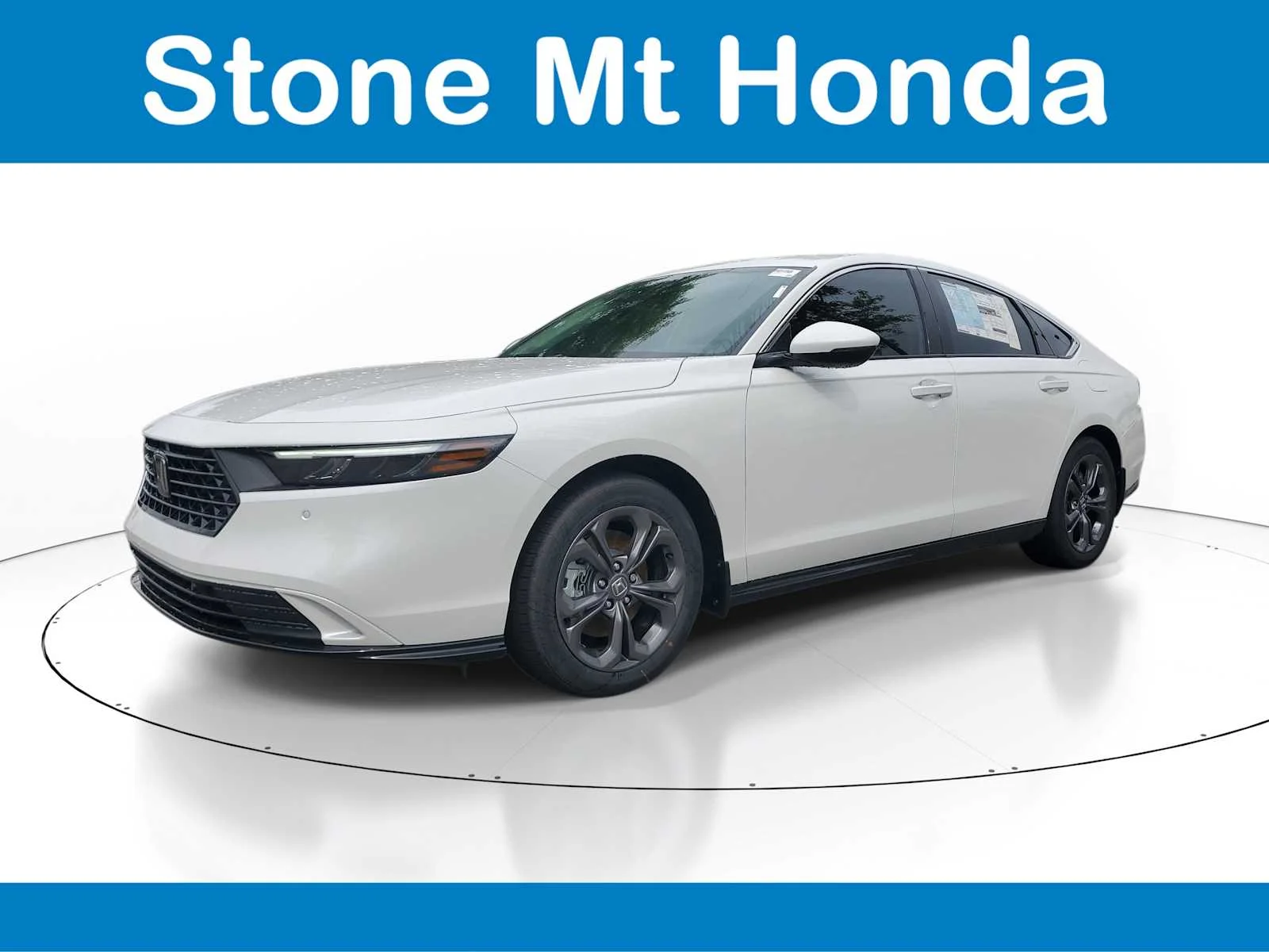 New 2026 Platinum White Pearl Honda EX-L image 3