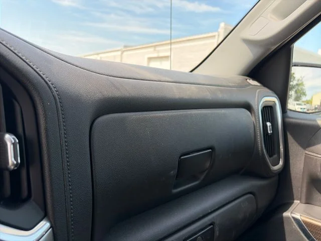 Used 2019 Silver Chevrolet LT Trail Boss image 23