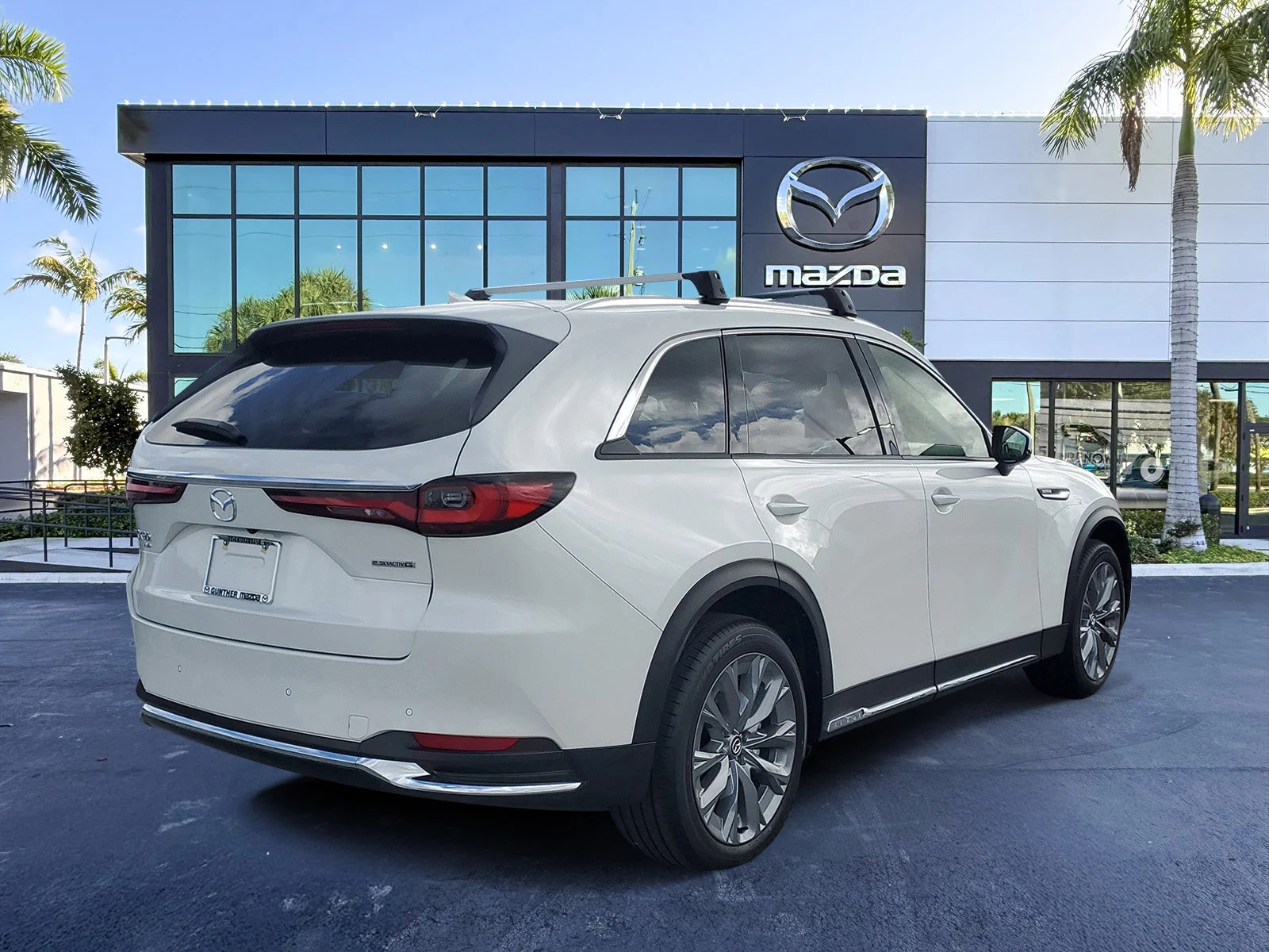 New 2026 Rhodium White Premium Mazda 3.3 Turbo Premium Plus AWD image 4