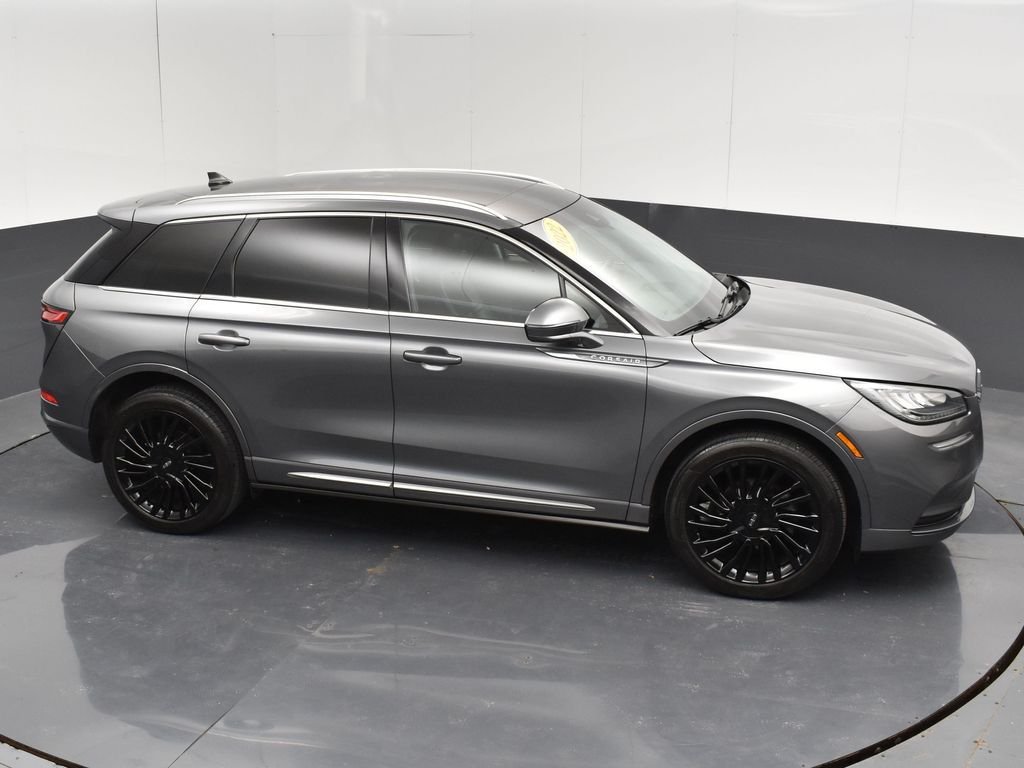 Used 2022 Gray Lincoln Reserve image 31