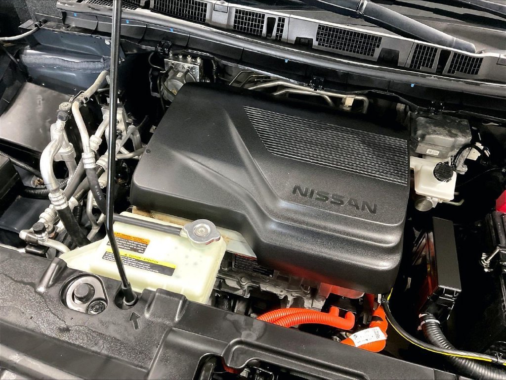Used 2025 Blue Nissan SV Plus image 34