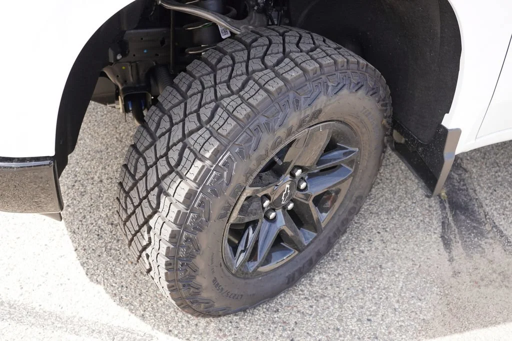 2026 Chevrolet Silverado 1500 LT Trail Boss - Photo 9