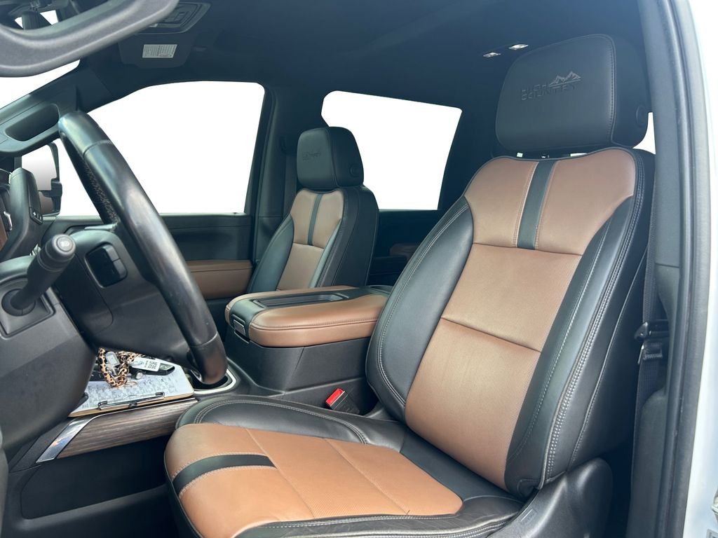 Used 2021 Beige Chevrolet High Country image 25