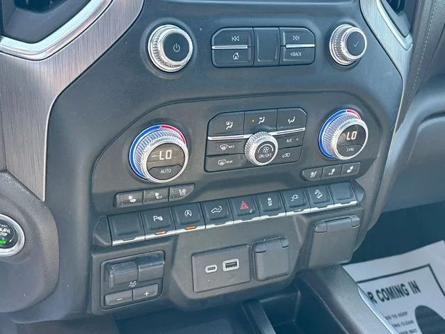 Used 2020 Gray GMC Denali image 36