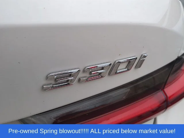 Used 2024 White BMW 330i image 13