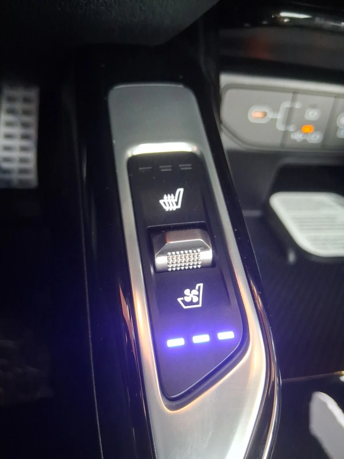 New 2026 White Kia X-Line SX Prestige image 13