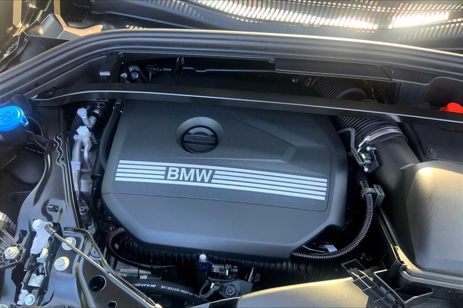 2026 BMW X1 28i - Photo 17