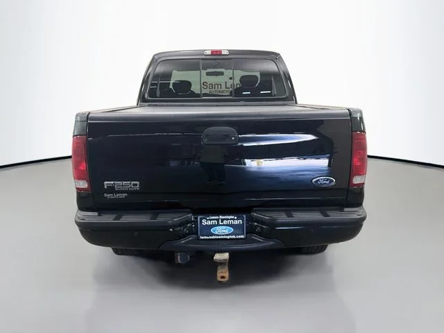 Used 2002 Black Clearcoat Ford XLT image 6