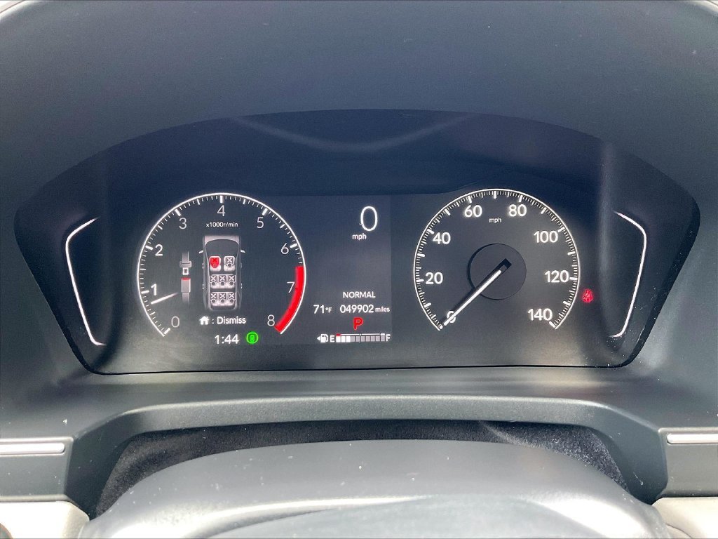 Used 2024 Silver Honda Touring image 26