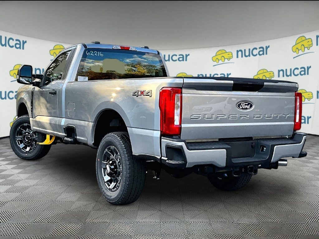 New 2027 Iconic Silver Metallic Ford XL image 4