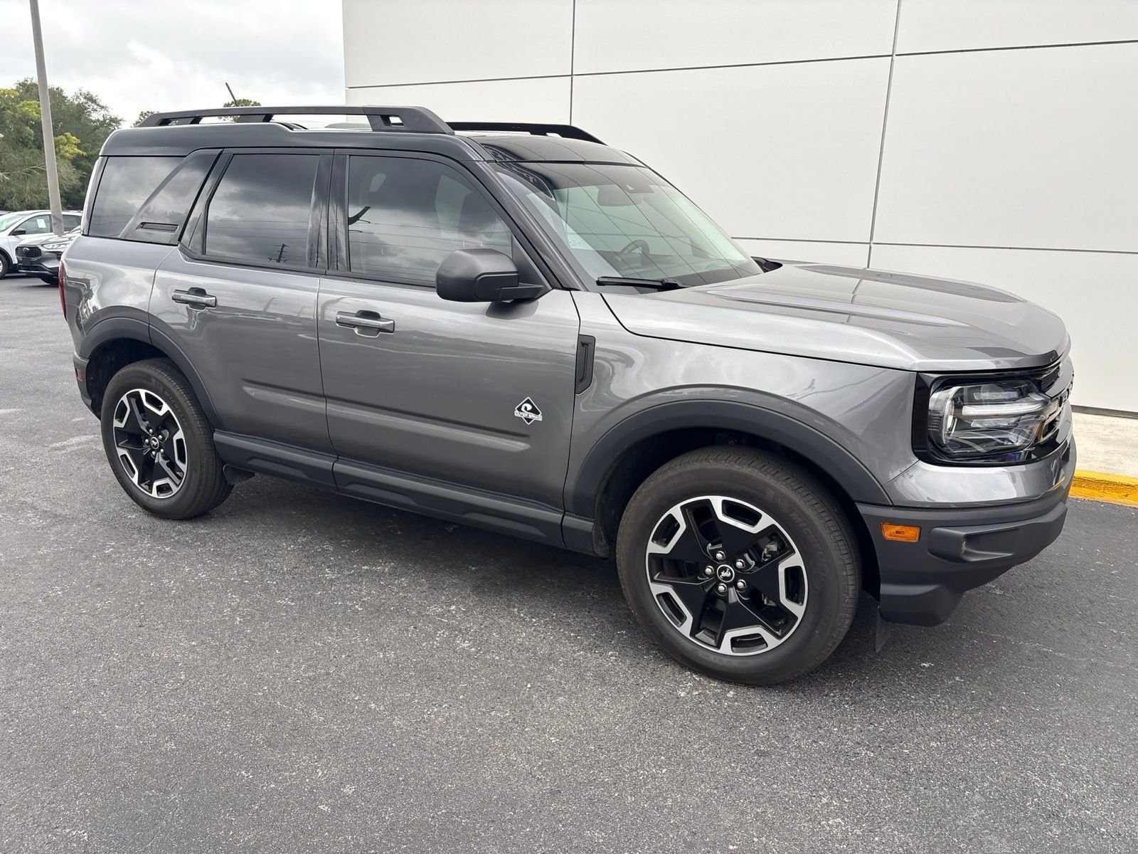 Certified Used 2023 Gray Metallic Ford Outer Banks image 2