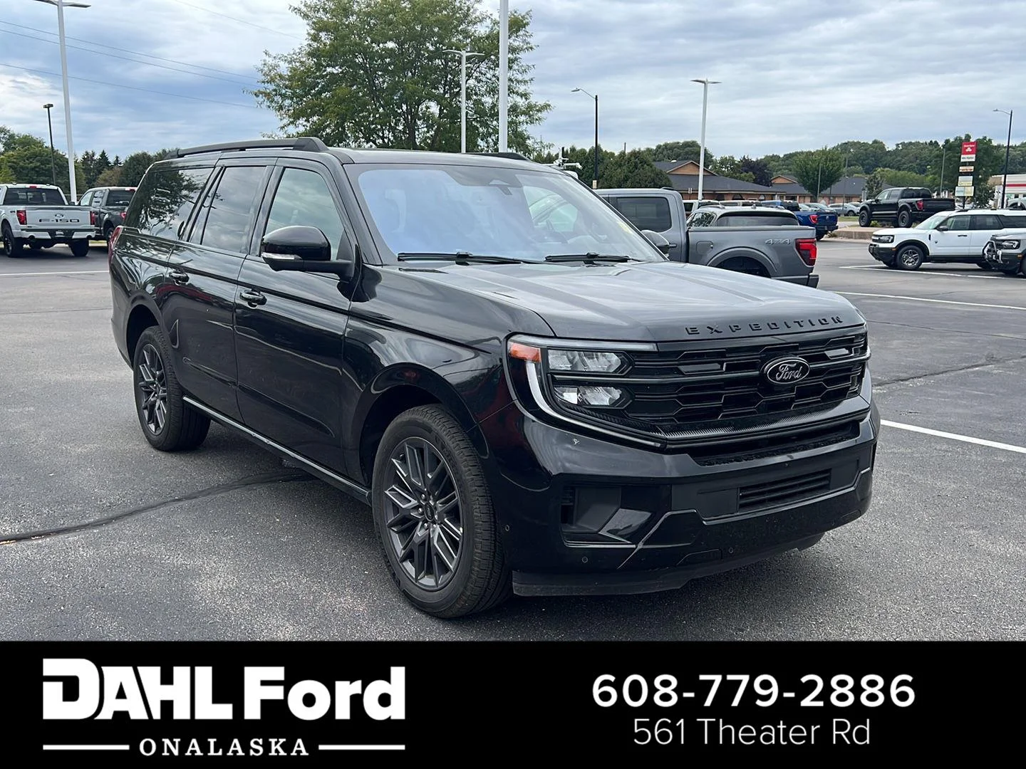 Used 2025 Agate Black Ford Platinum image 1