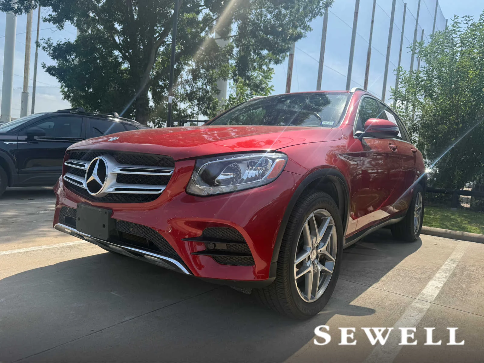 2016 Mercedes-Benz GLC GLC300's photo