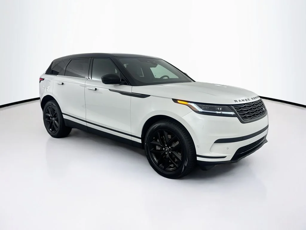 New 2026 Ostuni Pearl White Land Rover S image 3