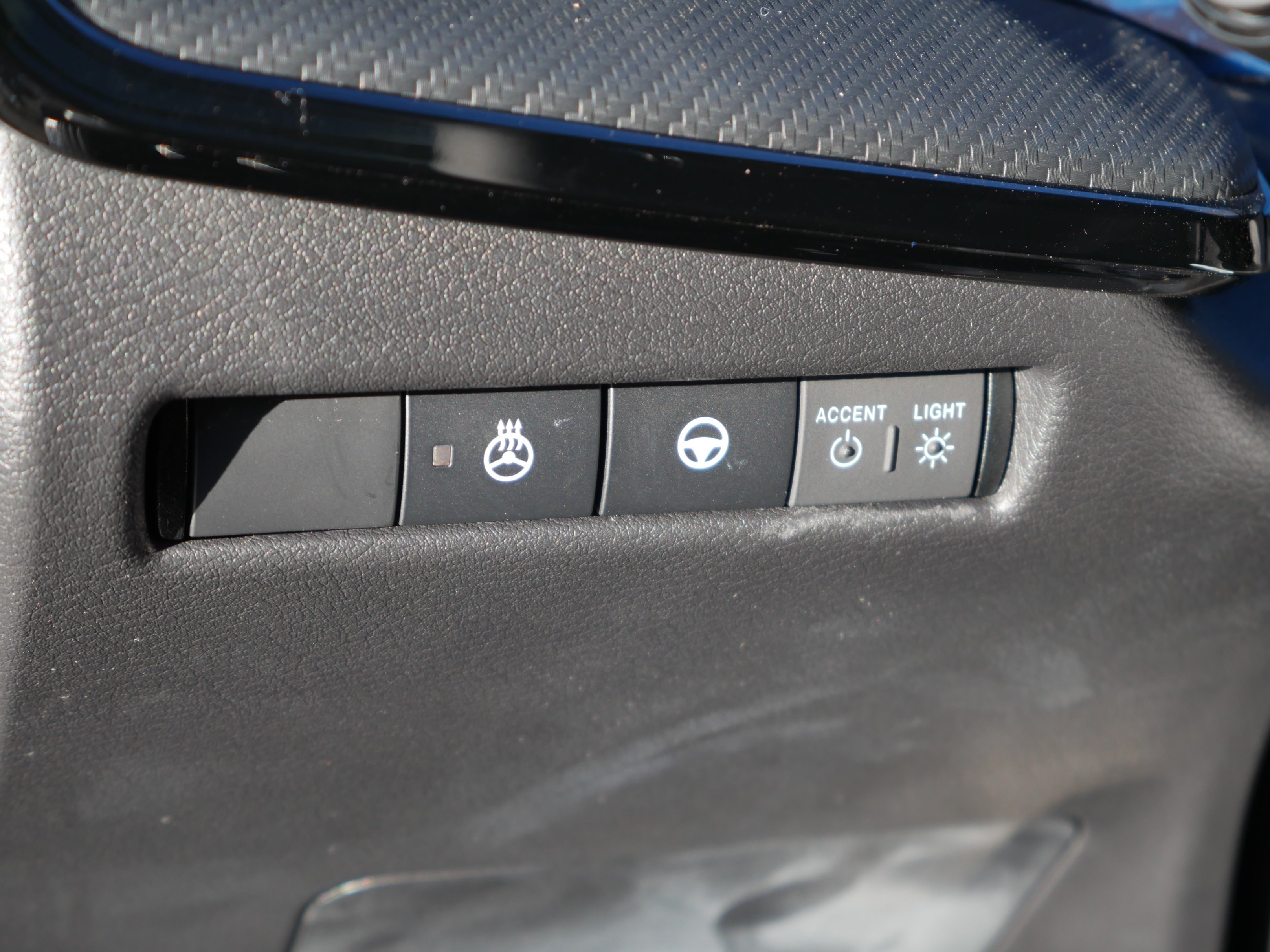 2026 Nissan KICKS SR AWD - Photo 6