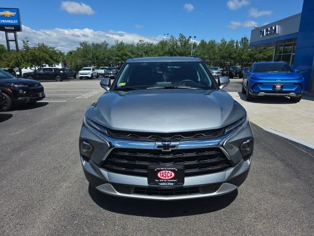 Used 2024 Gray Chevrolet LT image 8