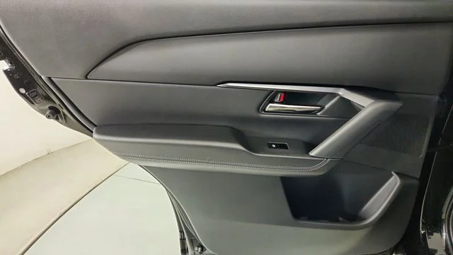 New 2026 Jet Black Mica Mazda 2.5 S Preferred AWD image 25