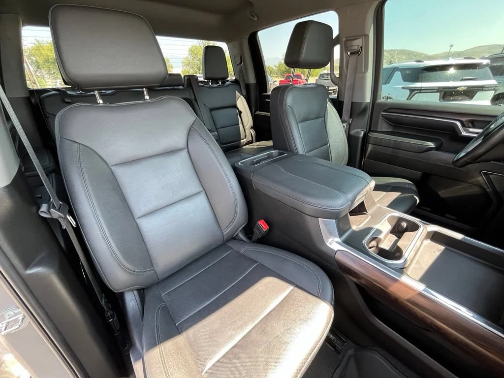 Used 2024 Sterling Metallic GMC SLT image 21