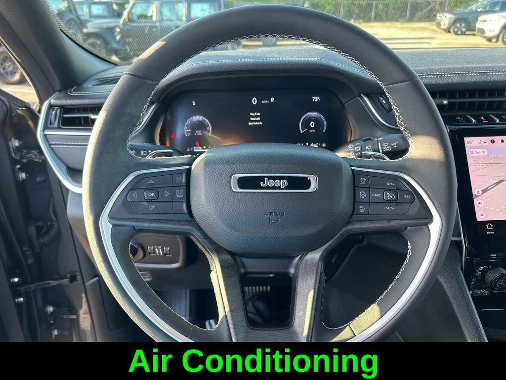 Used 2024 Gray Jeep Limited image 17