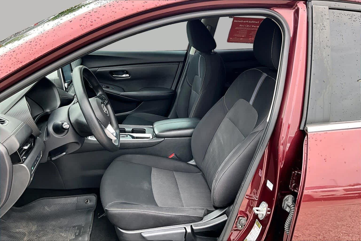 Used 2024 Rosewood Metallic Nissan SV image 8