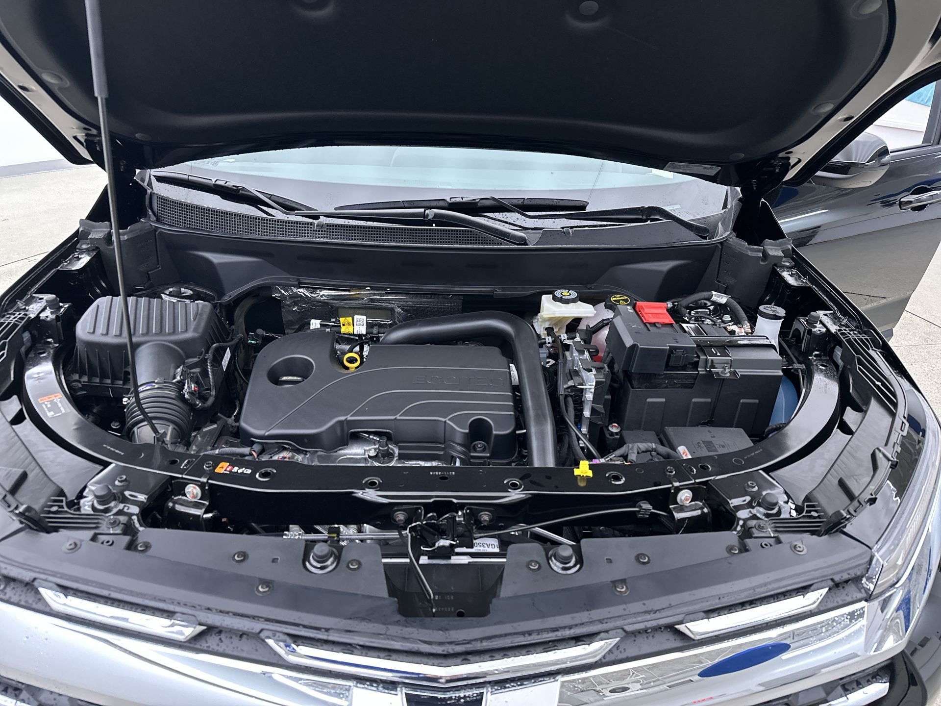 2027 Chevrolet Equinox LT - Photo 60