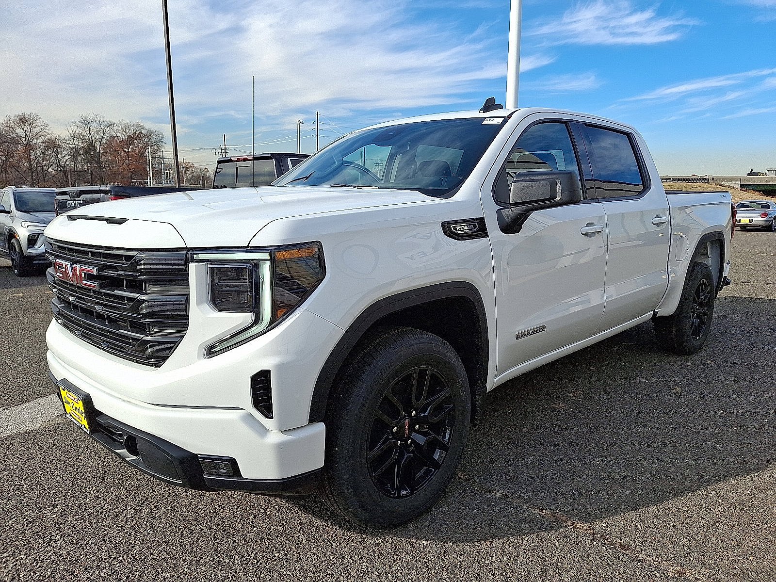 2026 GMC Sierra 1500 Elevation - Photo 2