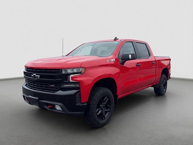 RED HOT 2021 Chevrolet Silverado 1500 LT Trail Boss Crew Cab 4WD Pickup Truck Four-Wheel Drive Automatic