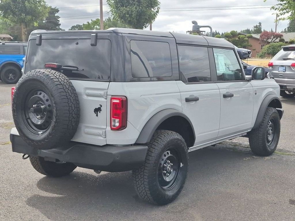 New 2026 Avalanche Gray Ford Big Bend® image 44
