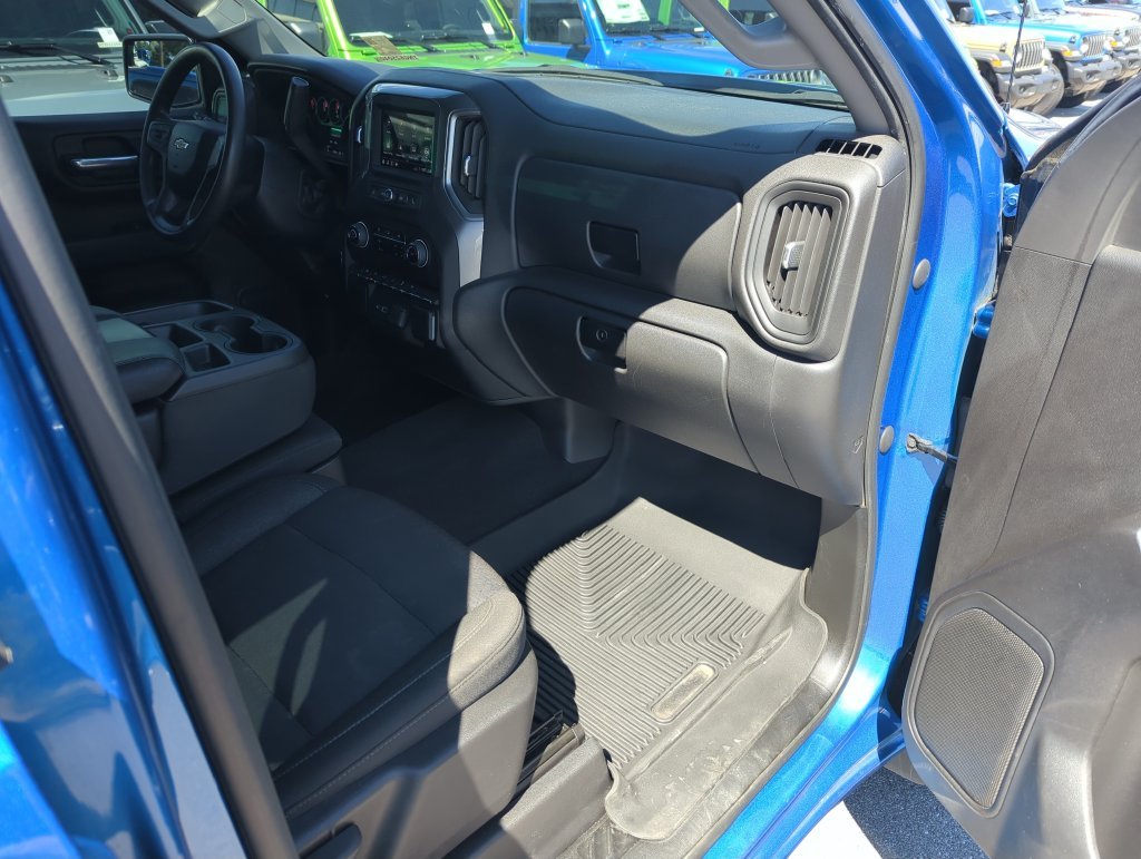 Used 2022 Blue Chevrolet Custom image 31