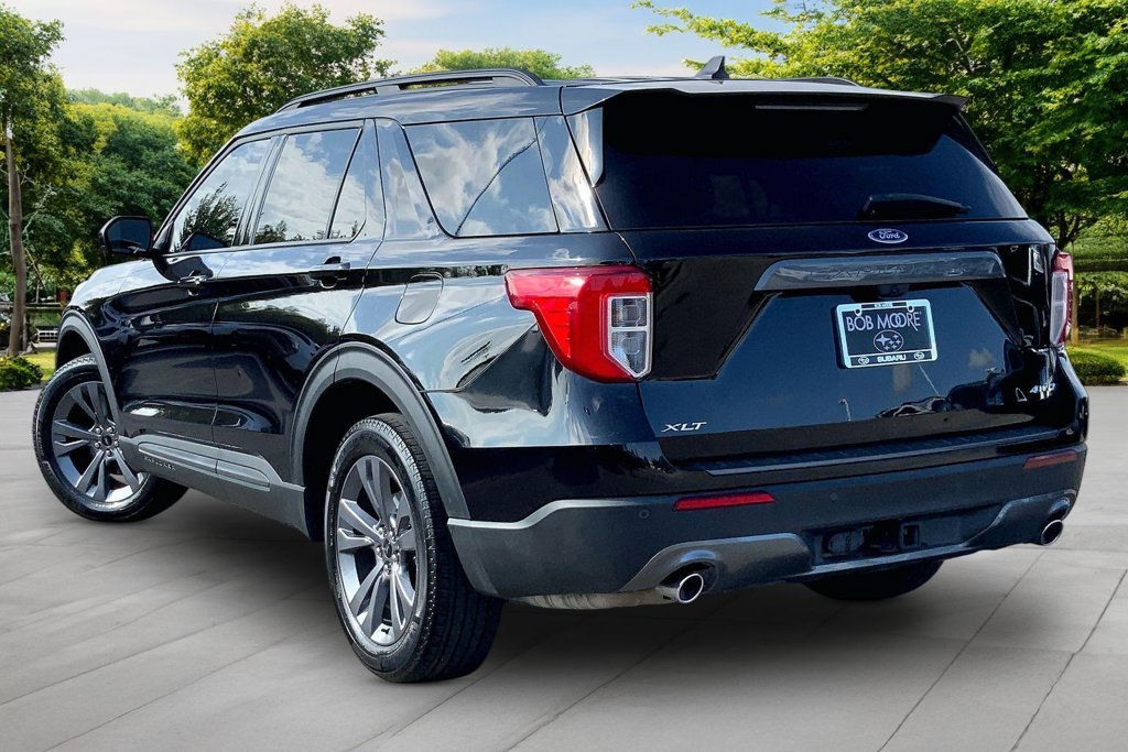Used 2023 Black Ford XLT image 4