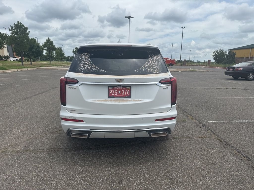 Used 2022 White Cadillac Premium Luxury image 5