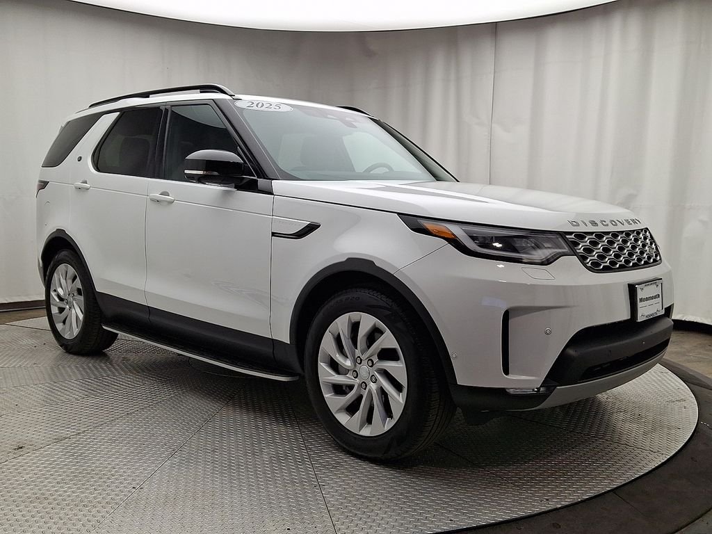 Certified Used 2025 Fuji White Land Rover S image 3