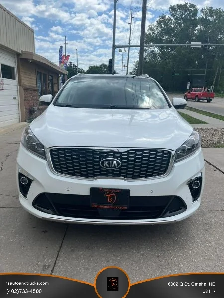 Used 2020 Silver Kia SX Sport Utility 4D image 3