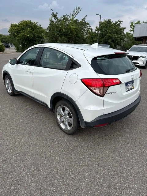 Used 2016 White Honda LX image 3